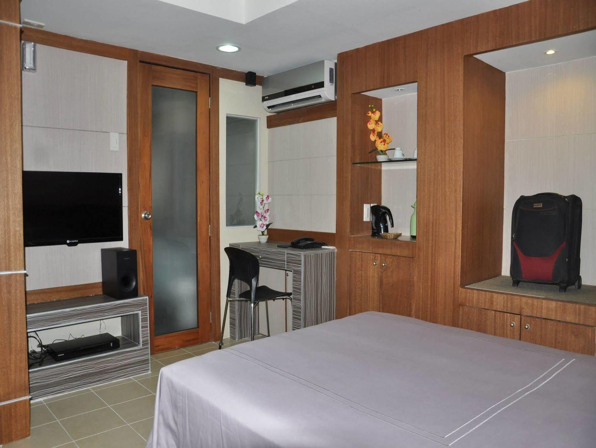 Casa Verde Boutique Hotel And Gardens Imus Dış mekan fotoğraf